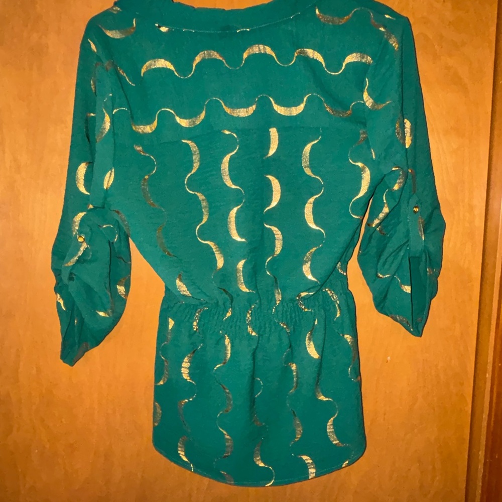 Alex & Parker Emerald Green & Gold Wavy Crescent Blouse Top Size Small NWT - Picture 10 of 15